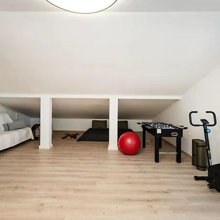 Beautiful In - Paklenica With Wifi Holiday home