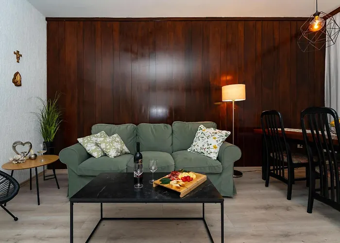 Casa vacanze Beautiful In - Paklenica With Wifi