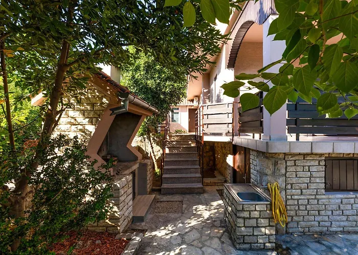 Beautiful In - Paklenica With Wifi Starigrad Paklenica